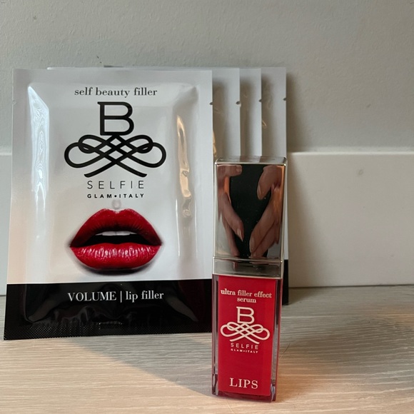 B-SELFIE - Lips Glam Set - Lip Plumper - Picture 2 of 4
